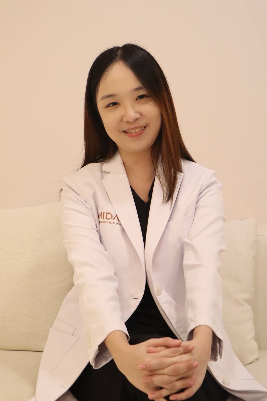 Dr. Nicharee Tangjittaporn (Fa)